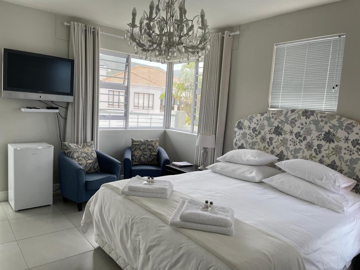 Vermont Hermanus - Views, Sunny, Right On The Sea Экстерьер фото