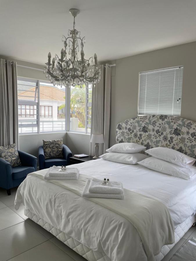 Vermont Hermanus - Views, Sunny, Right On The Sea Экстерьер фото