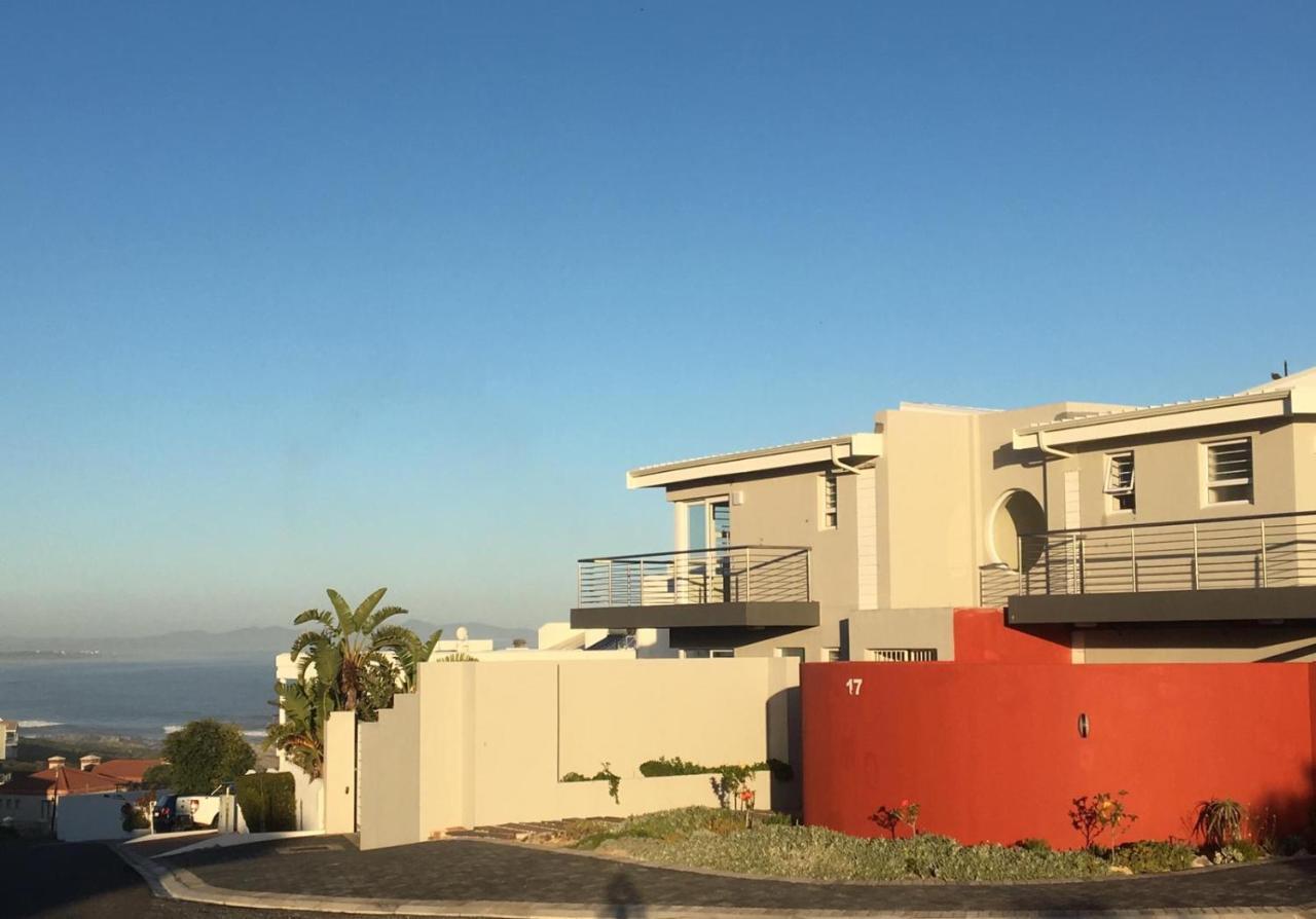 Vermont Hermanus - Views, Sunny, Right On The Sea Экстерьер фото