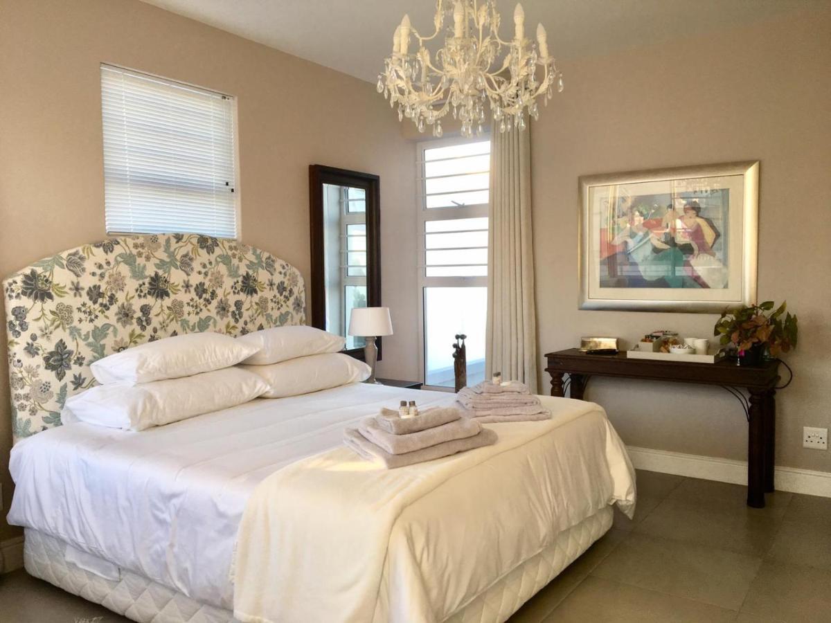 Vermont Hermanus - Views, Sunny, Right On The Sea Экстерьер фото